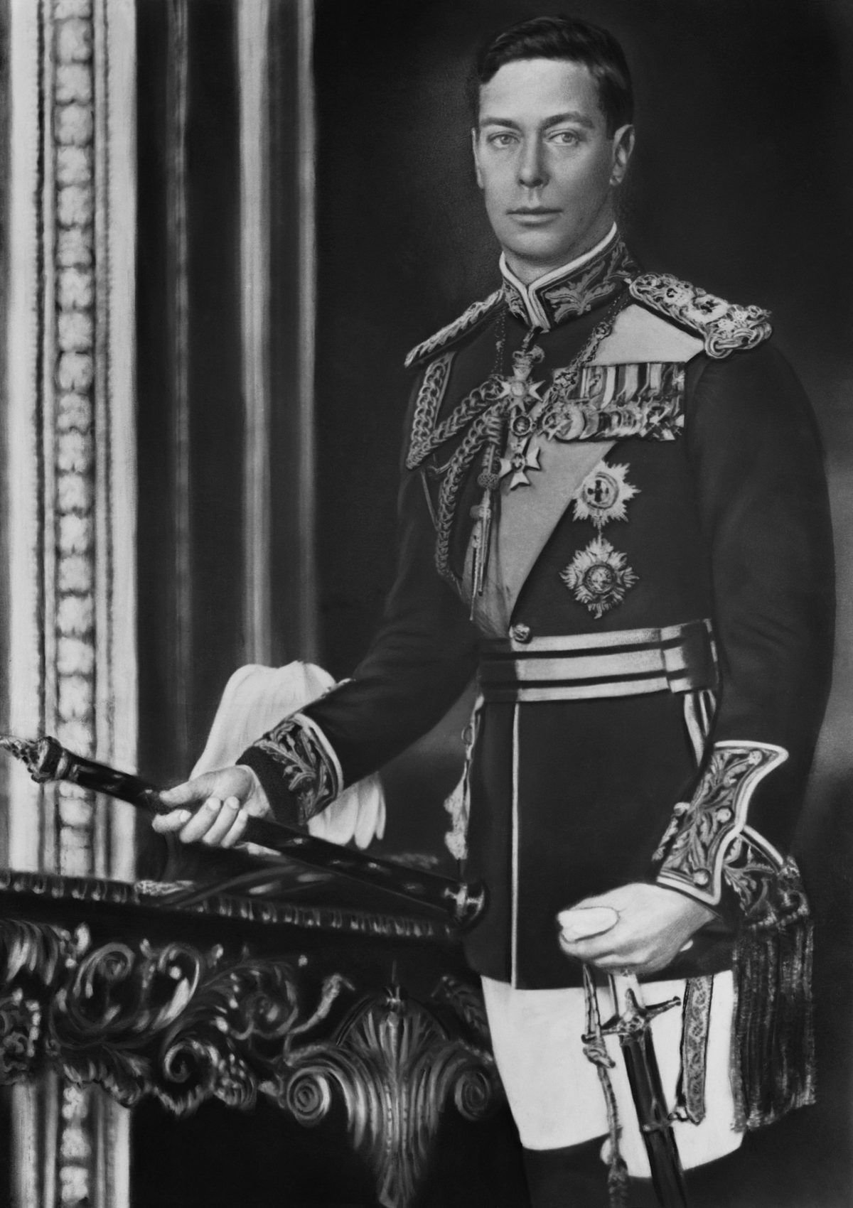 The Night King George VI Slept Outside His Daughters' Doors